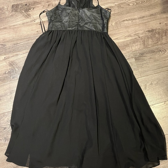 Banana Republic Black Leather Flowy Dress - Picture 4 of 5